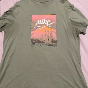 Nike T Shirt